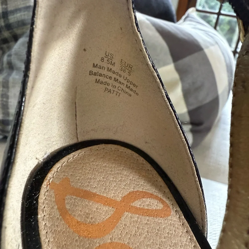 Sam Edelman Glossy Black Heels - Picture 3 of 4